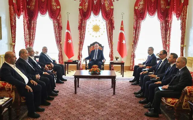 ХАМАС қозғалысының жоғары лауазымды мүшелері Катардан Түркияға көшті