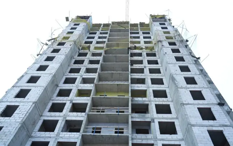 Еще 8 ЖК-долгостроев завершат до конца года в Астане