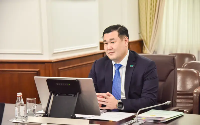 Azat Sultanov