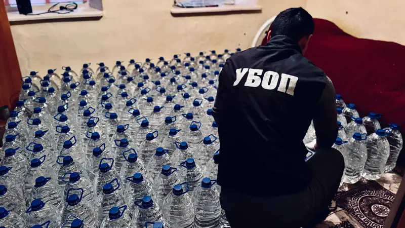 SQO-da zańsyz satylmaq bolǵan 150 lıtr spırt tárkilendi