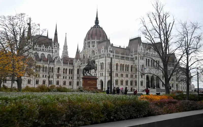 Мажарстан Парламенті