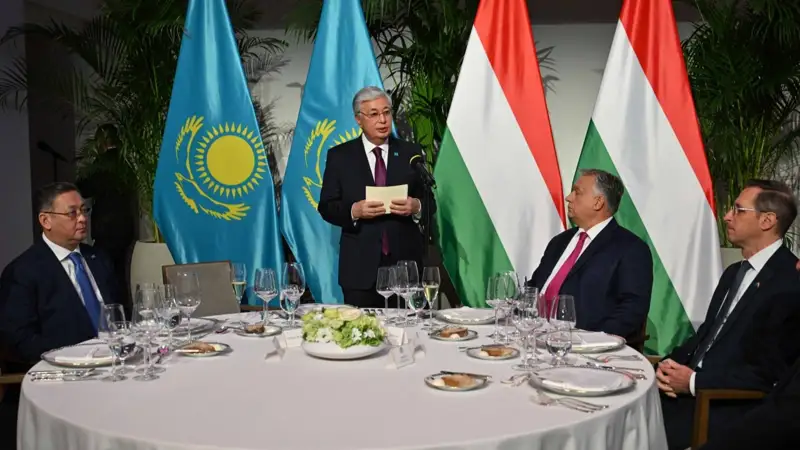 Глава государства посетил торжественный прием от имени Премьер-министра Венгрии