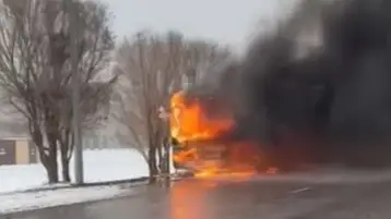 автобус өртенді