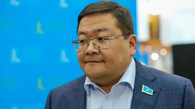 Айдос Сарым