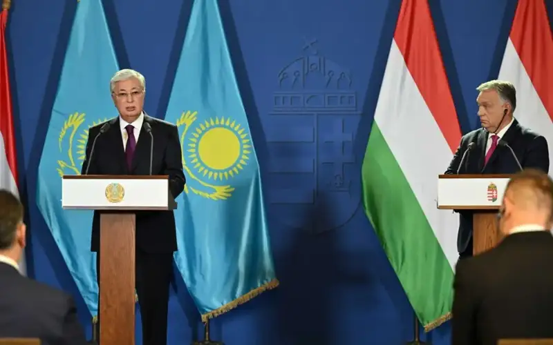 Тоқаев ва Орбан