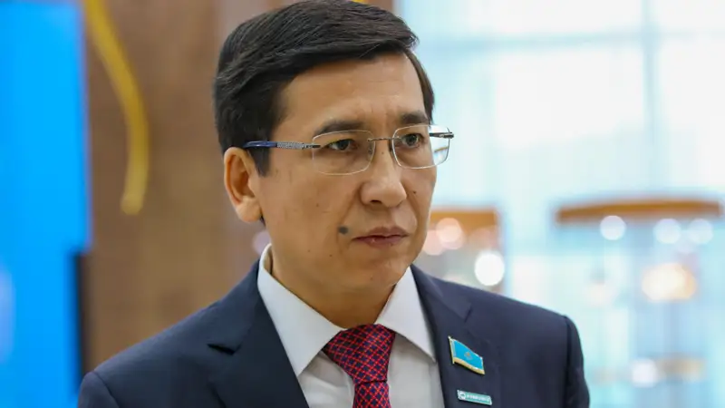 Асхат Аймагамбетов