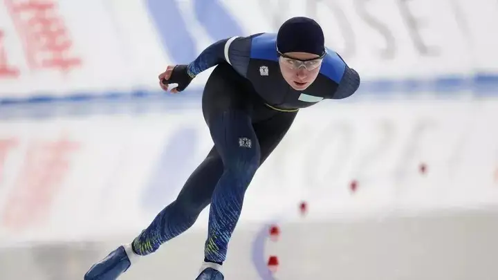 Kazakhstan wins two races in Division B at ISU World Cup Speed Skating in Japan