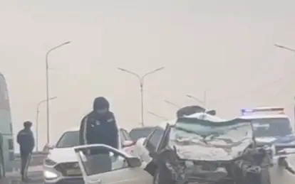 Один человек погиб при ДТП с участием автобуса в Караганде