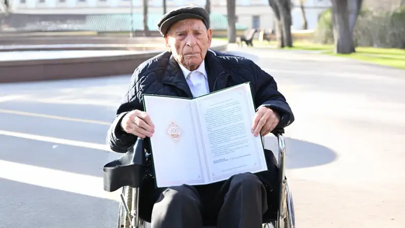 Виктор Изюмников