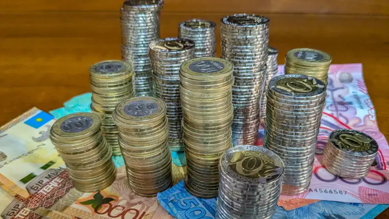 Деньги монеты Ақша