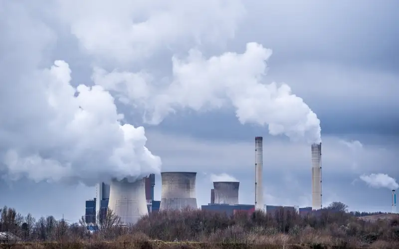 промышленные выбросы, завод