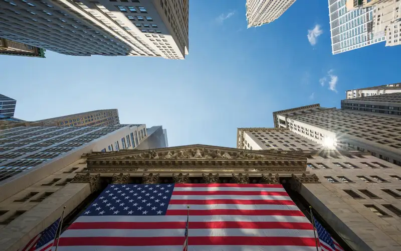 Уолл-стрит сообщил о недельном росте торгов на бирже