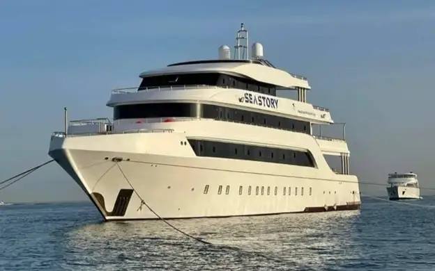 яхта Sea Story