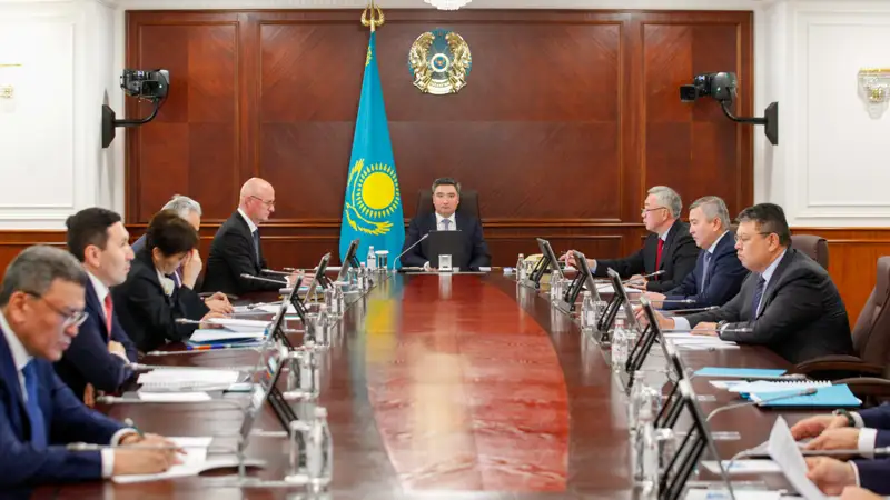 Олжас Бектенов: Орталық Азияда жүк транзитінің бәсекесі артып келеді