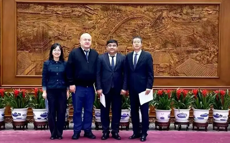 Өзбекстан - Қытай визасыз режим