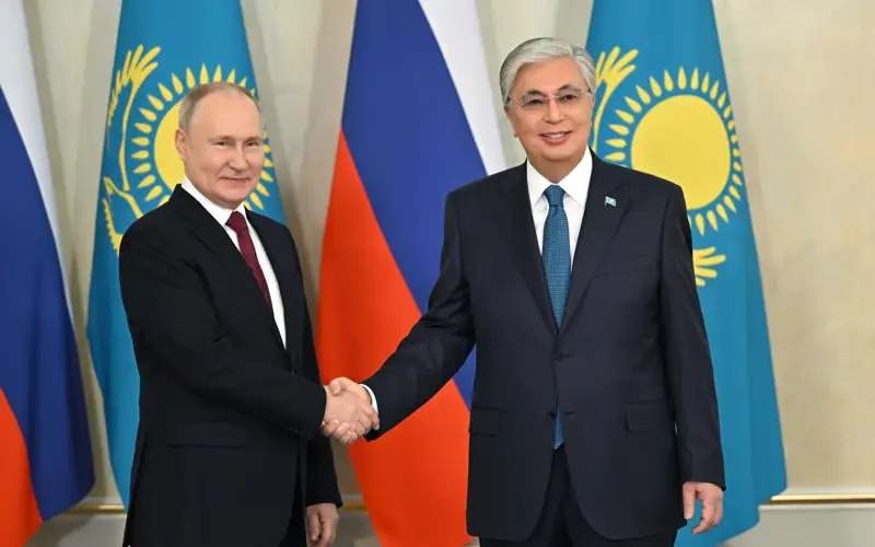 Tokayev and Putin