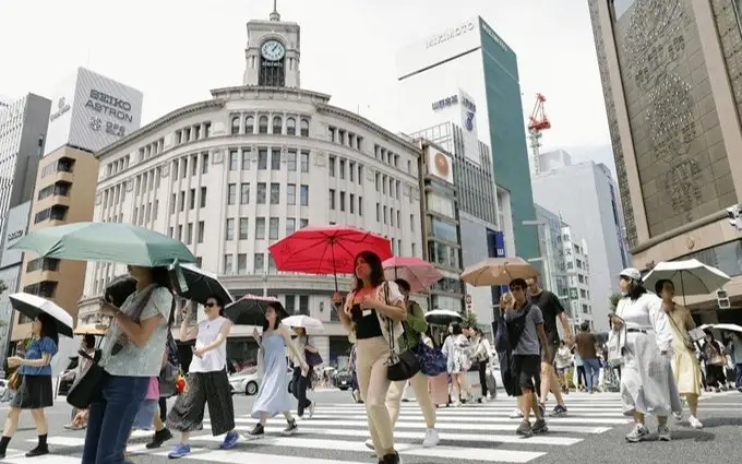 Japan to revise duty-free rules, refund consumption tax on return