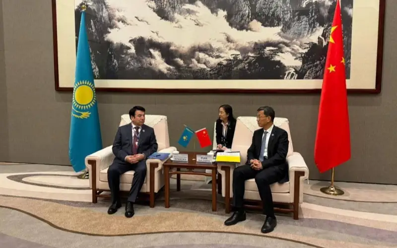 哈萨克斯坦教育部长访华 推动哈中职业教育合作升级