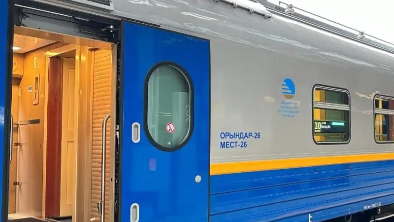 Poıyzda vagon terezesin syndyrǵan qostanaılyq jazalandy