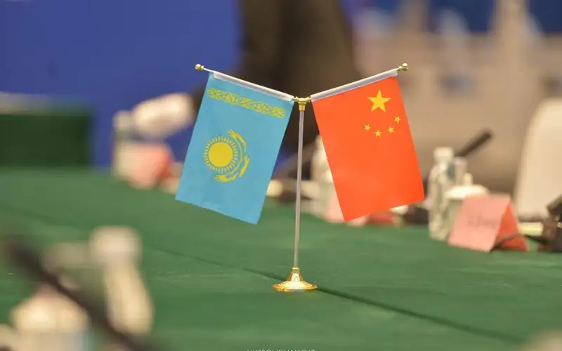哈中霍尔果斯国际边境合作中心地方政府协调机制第一次会议举行