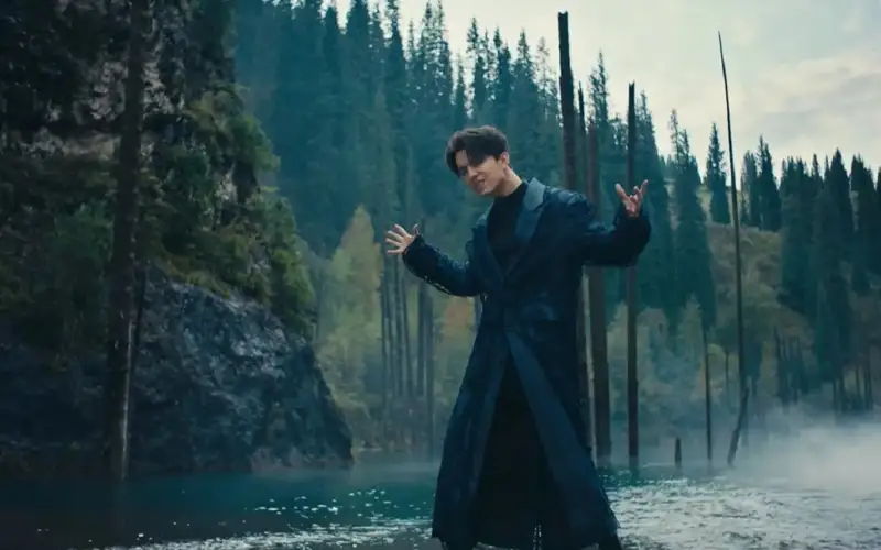 Dimash  Qudaibergen presents natural and cultural treasures of Kazakhstan  in his new music video