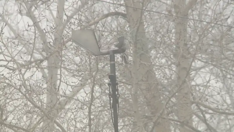 НМУ в Усть-Каменогорске: жители задыхаются, эксперты критикуют мониторинг воздуха