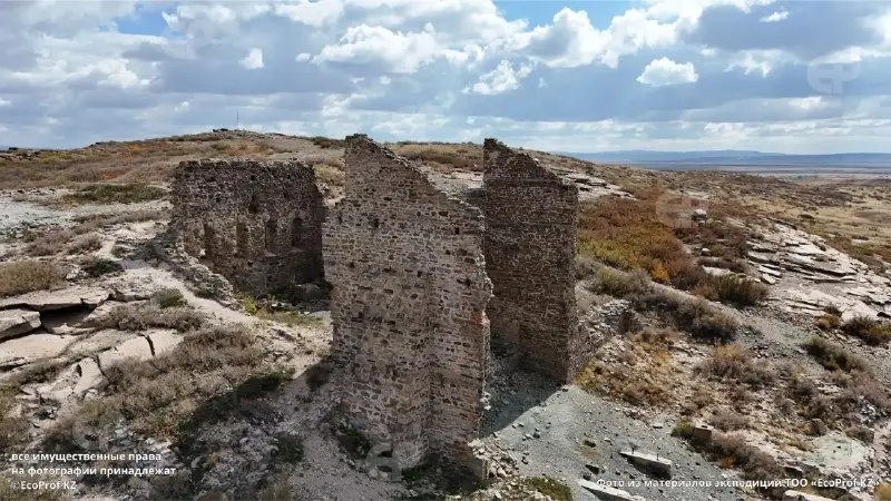 Захоронения эпохи бронзы обнаружили в Карагандинской области 