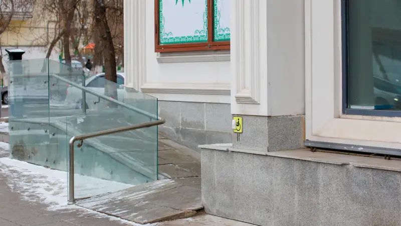 Астана, пандусы