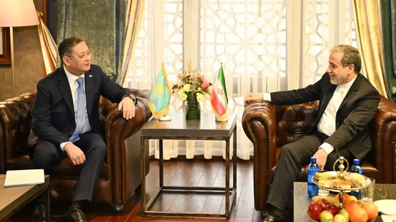 Kazakh, Iranian FMs discuss status and prospects for bilateral relations development 