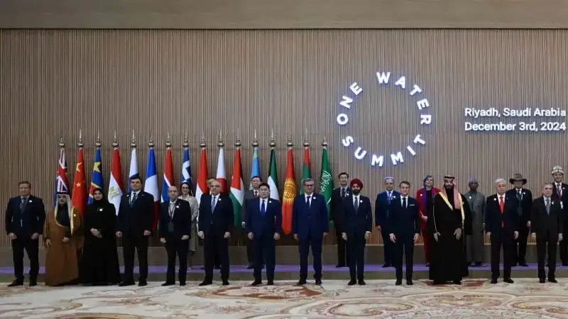 President Tokayev and other participants of One Water Summit gather for photo op in Riyadh 