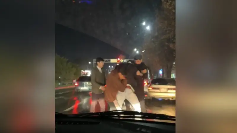 Главный полицейский Шымкента прокомментировал резонансное видео с дорожным конфликтом