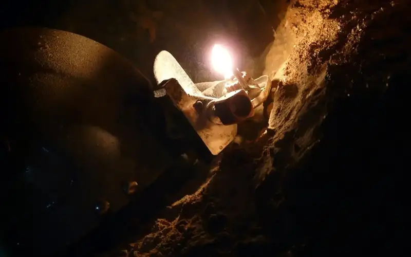 Хитойда тупроқ қулаши оқибатида 13 ишчи билан алоқа узилиб қолган