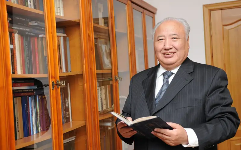 Әбіш Кекілбаев