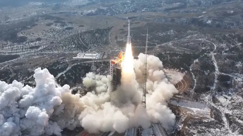 Китай успешно запустил новую спутниковую группировку