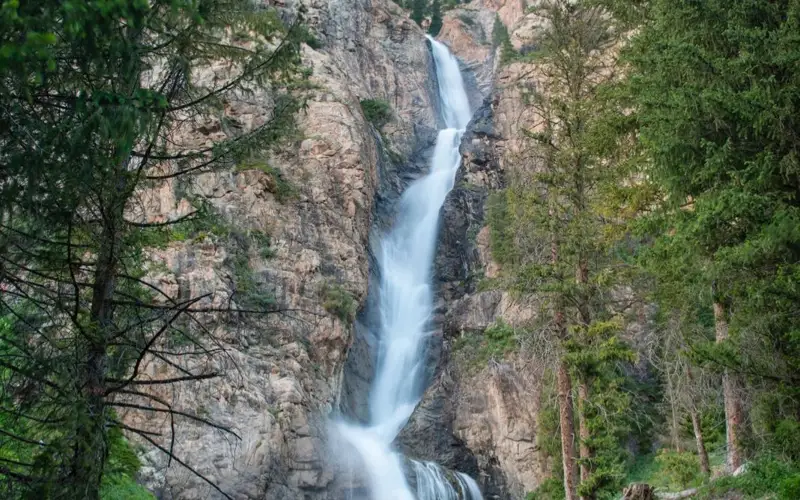 Бұрқанбұлақ сарқырамасы