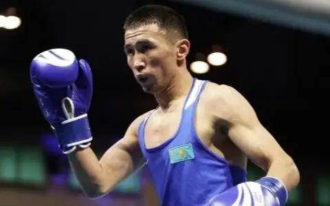 Сколько казахстанцев вышли в полуфинал ЧА-2024 по боксу