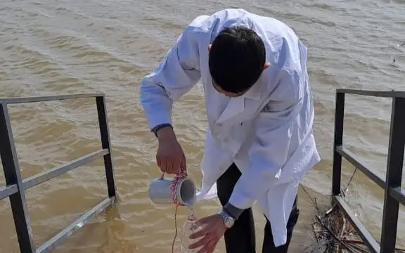 Взятие пробы воды