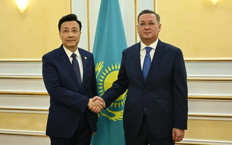 Chinese Ambassador Zhang Xiao received at Kazakh Foreign Ministry due to completion of his mission 