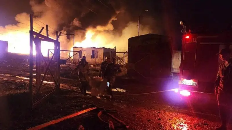 Взрыв на заводе Eni в Каленцано италия