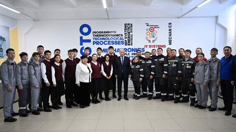 Kassym-Jomart Tokayev visits Khromtau Mining and Technical College