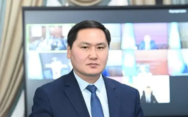 Бахтияр Артаев