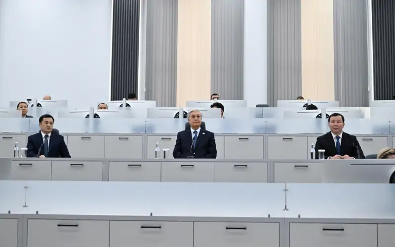 Касым-Жомарт Токаев посетил Центр оперативного управления в Актобе