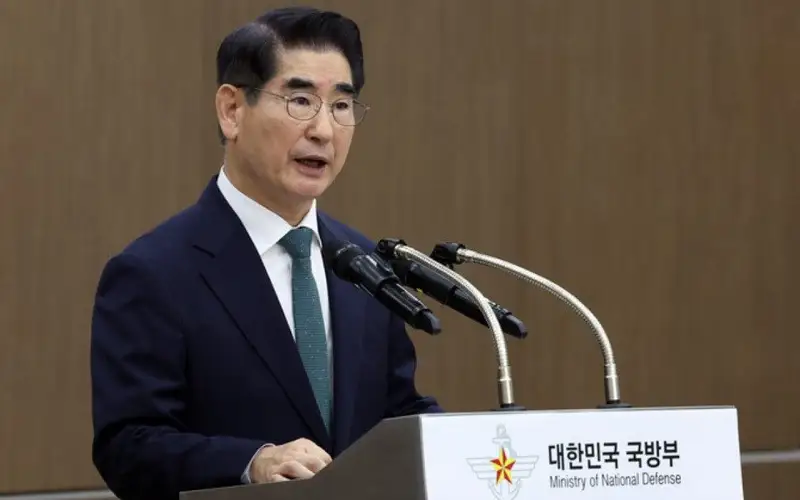 Обвинения в мятеже и попытка самоубийства: арестован бывший министр обороны Южной Кореи