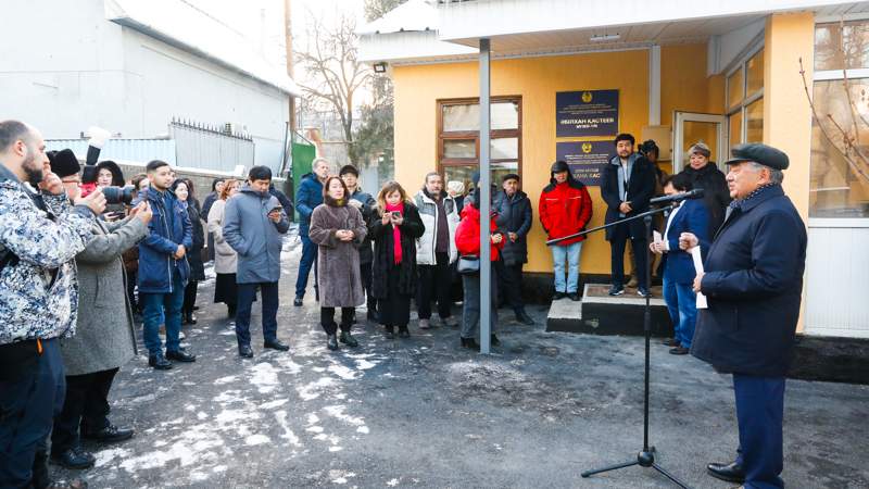 Almatyda  Ábilhan Qasteevtiń memorıaldyq mýzeı-úıi jóndeýden ótti