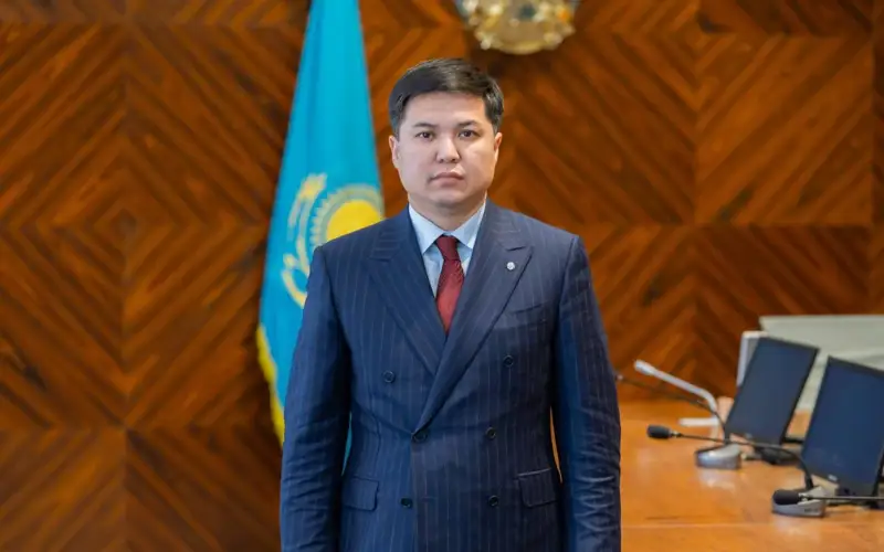 Олжас Курманбек 