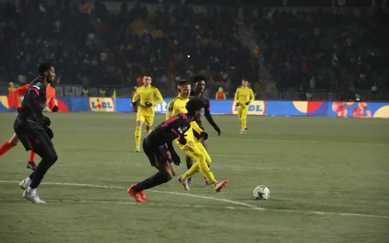 Первый тайм матча «Астана» — «Челси» завершился четырьмя голами