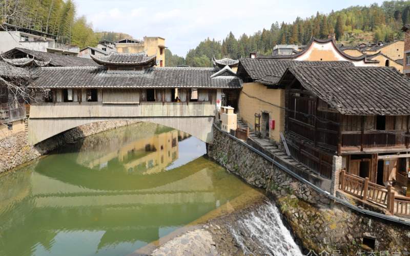 Chinese wooden arch bridges 