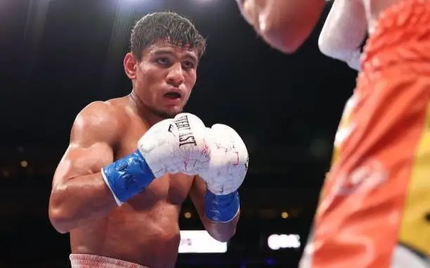 Муроджон Аҳмадалиев