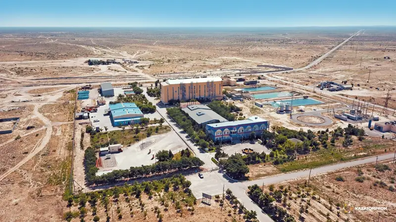 Российская компания продает доли на урановых месторождениях в Казахстане