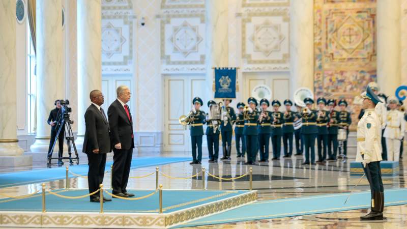 Президент Гвинеи-Бисау прибыл в Акорду